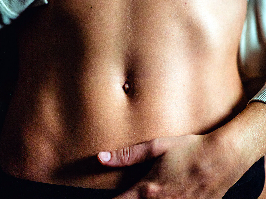 Bauch. Copyright: Jannes Jacobs, unsplash